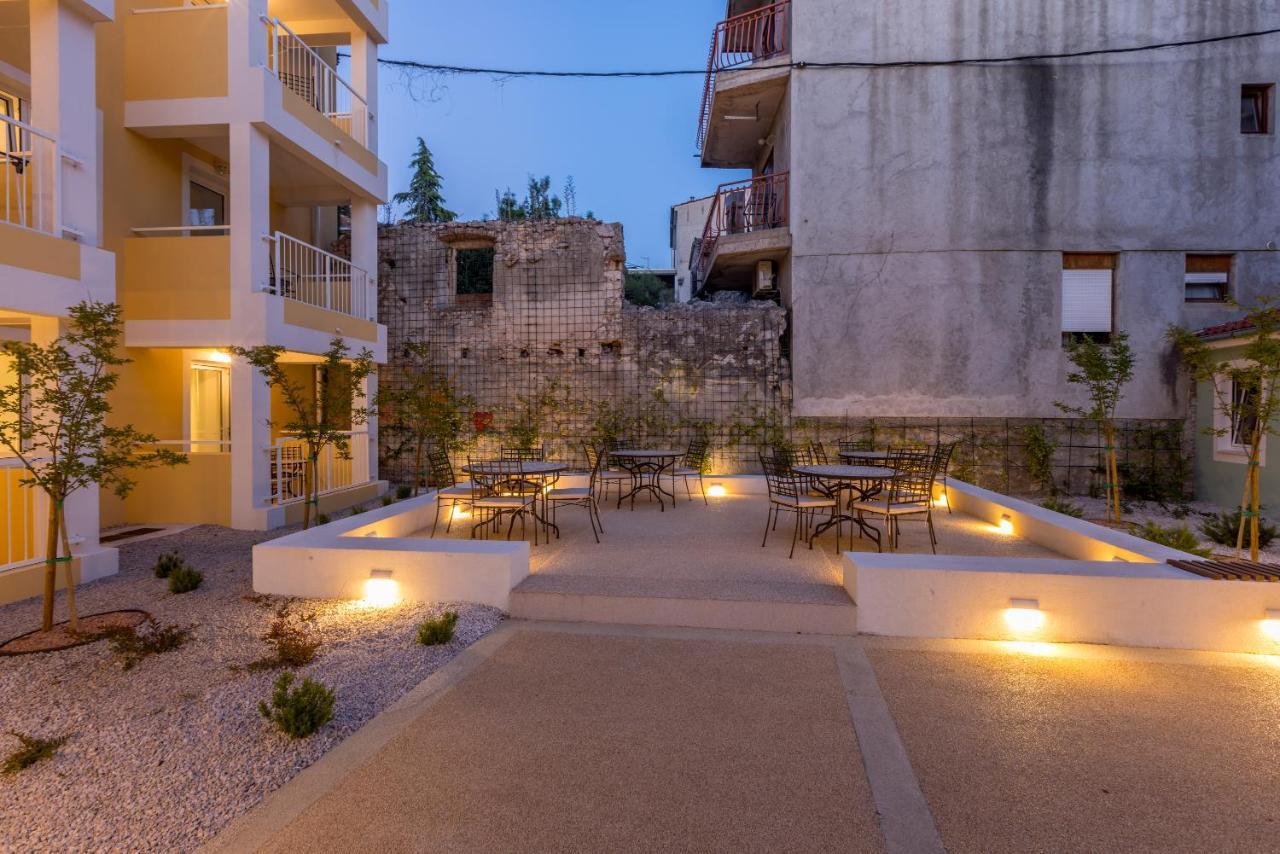 Porto Sereno Apartments Шибеник Экстерьер фото